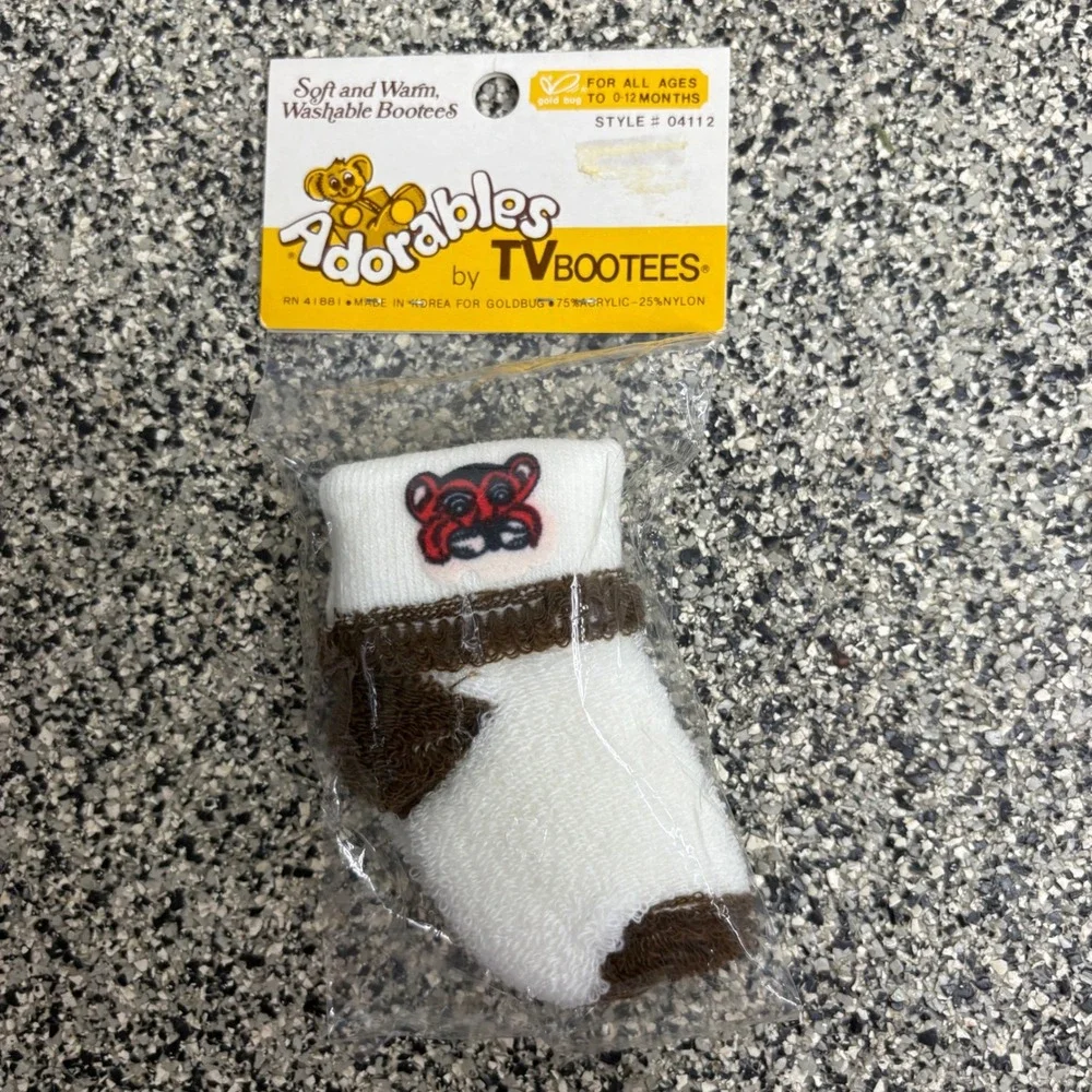 Vintage Adorables by TV Bootees Baby Socks White Brown 0-12 Months Tiger